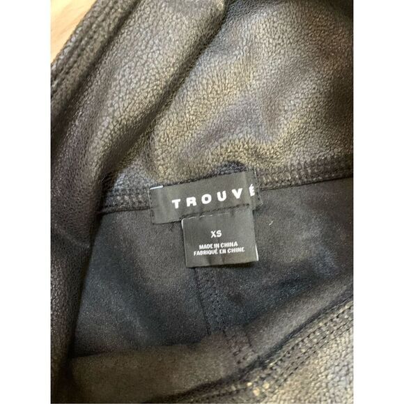 Nordstrom Trouve faux leather leggings Matte finish moto XS - Picture 4 of 5